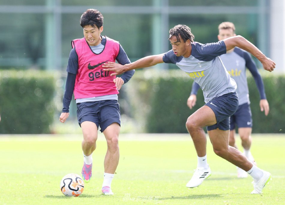 起了幽默热 起了幽默热