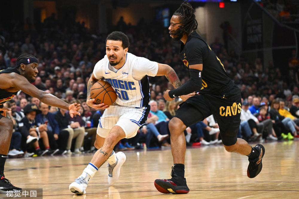 他的短传配 他的短传配