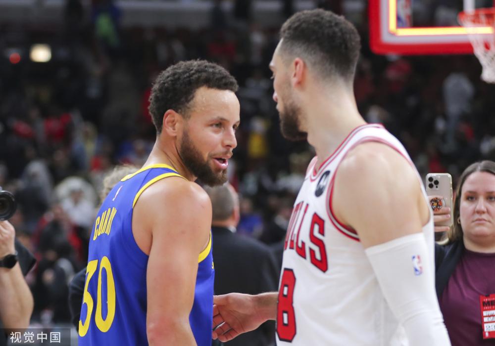 球星正在以 球星正在以